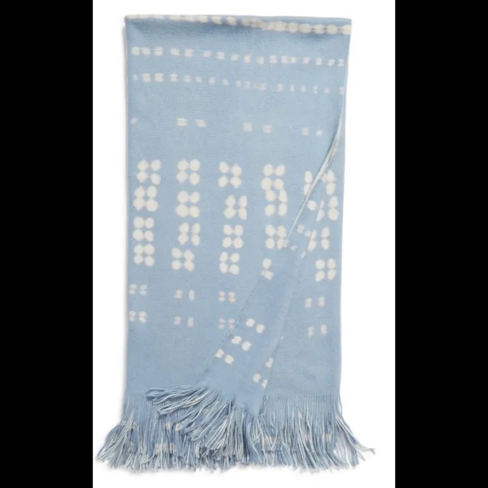 Treasure & Bond Home NWOT Throw